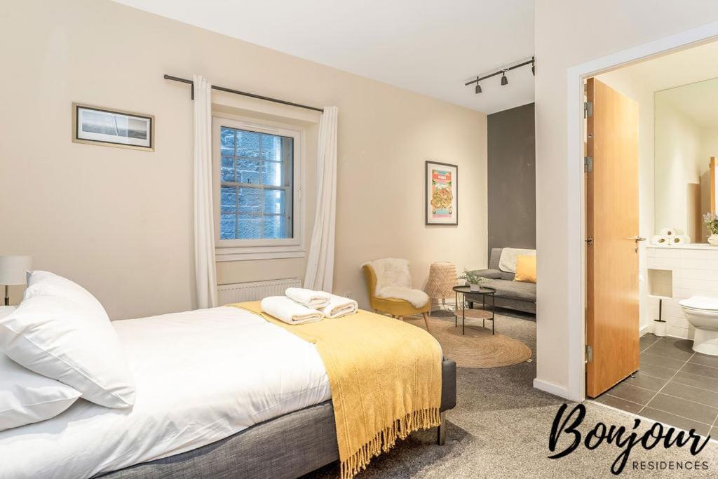 Spacious 2Br-1Ba - Grassmarket - Free Parking By Bonjour Residences Edinburgh Exterior photo